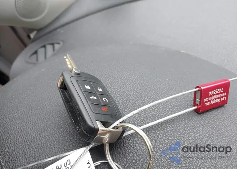 2015 Chevrolet Malibu 1Lt z USA, uszkodzony, nr VIN 1G11C5SL3FF103461